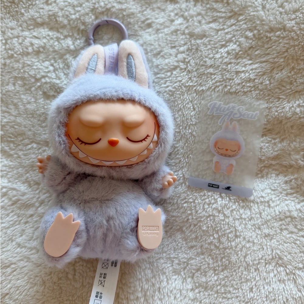 Authentic Pop Mart Labubu - Have a Seat Zizi (Purple)